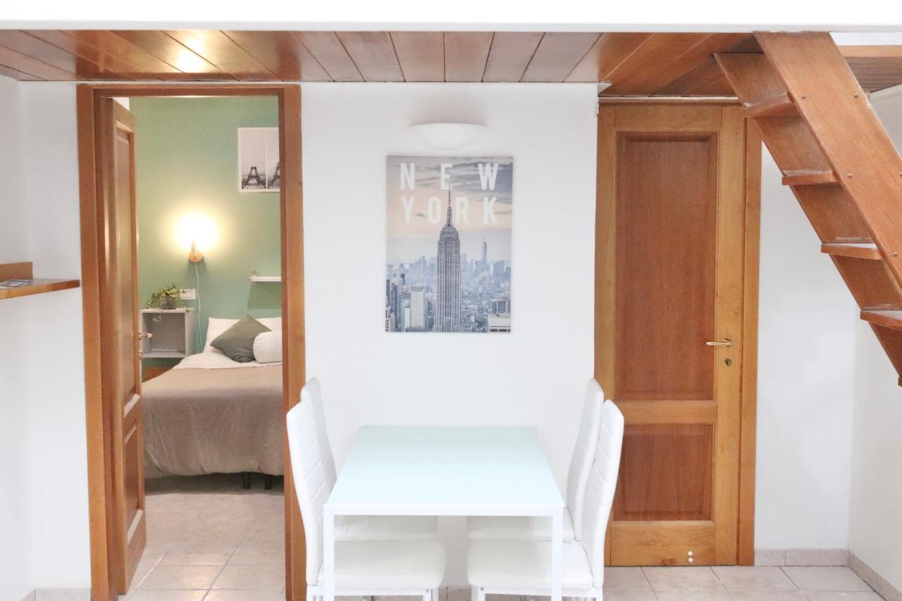 Independent Loft Private Entrance And Courtyard Appartamento Roma